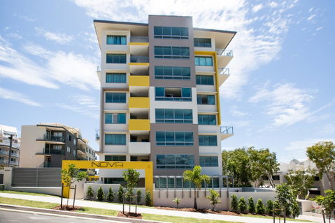 Nova Mooloolaba Beach - Holiday Adelaide 0