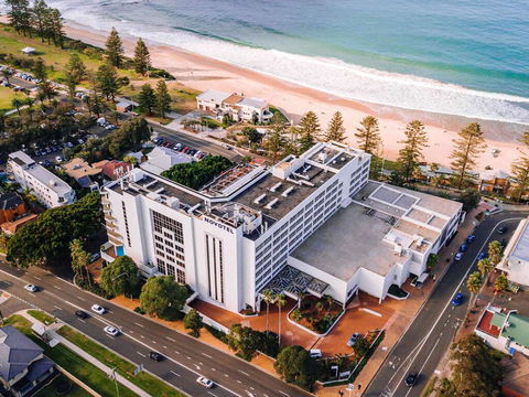 Novotel Wollongong Northbeach - Holiday Adelaide 0