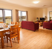 Nutkin Lodge - Holiday Adelaide