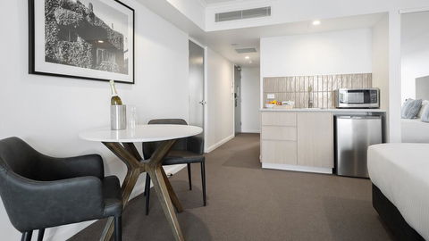 Oaks Toowoomba Hotel - Holiday Adelaide 2