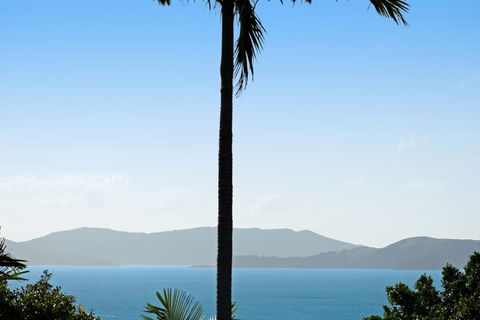 Oasis 25 Hamilton Island - Holiday Adelaide 0