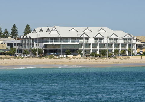 Ocean Centre Hotel - Holiday Adelaide 0