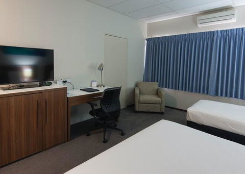 Ocean Centre Hotel - Holiday Adelaide 1