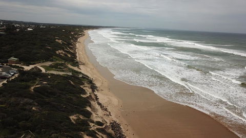 Ocean Grove Chalet - Holiday Adelaide 0