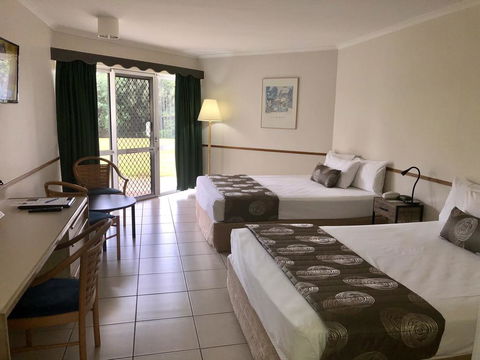 Ocean International Hotel - Holiday Adelaide 1