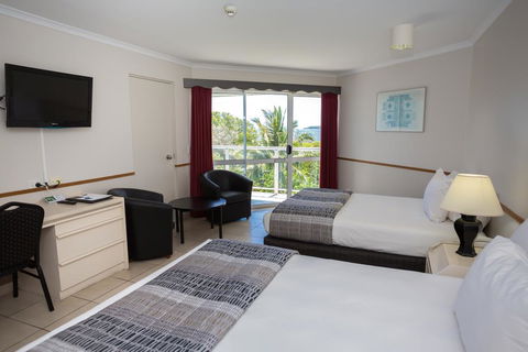 Ocean International Hotel - Holiday Adelaide 3