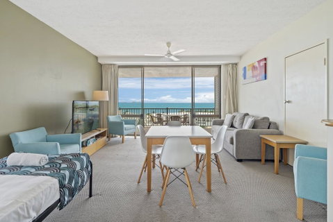 Ocean View Apartment 14 - Holiday Adelaide 0