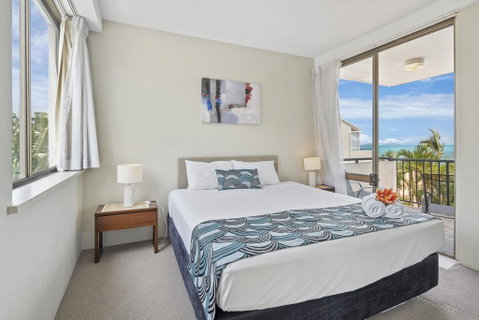 Ocean View Apartment 14 - Holiday Adelaide 2