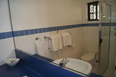 Old Maitland Inn - Holiday Adelaide 2