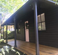 Old Railway Cottage - Holiday Adelaide