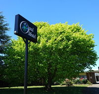 Opal Motel