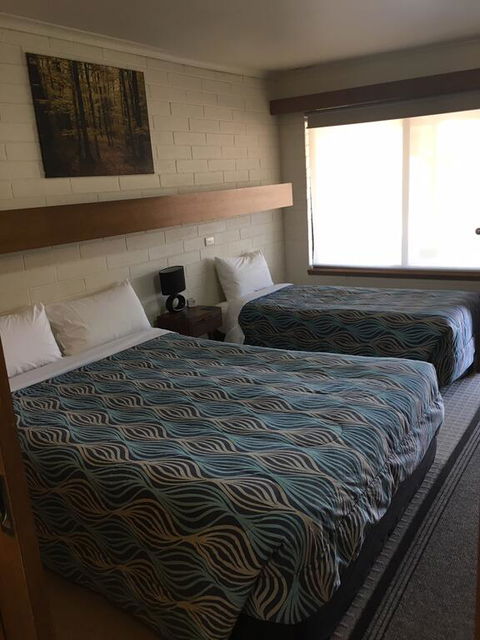 Orana Motor Inn - Holiday Adelaide 1