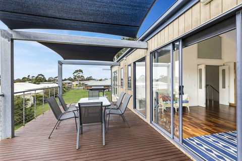 Orense - Waterviews In Newlands Arm - Holiday Adelaide 0