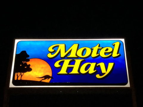Outback Quarters- Motel Hay - Holiday Adelaide 1