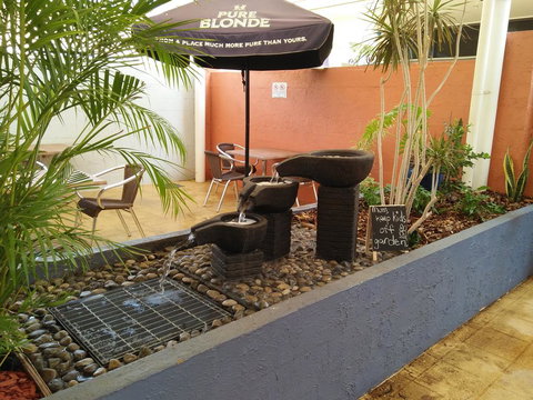 Overlander Hotel - Holiday Adelaide 1