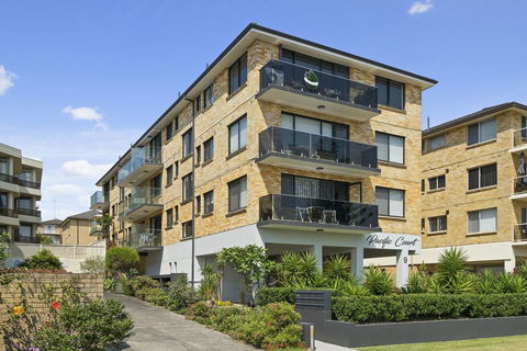 Pacific Court,Unit 10 - Holiday Adelaide 1