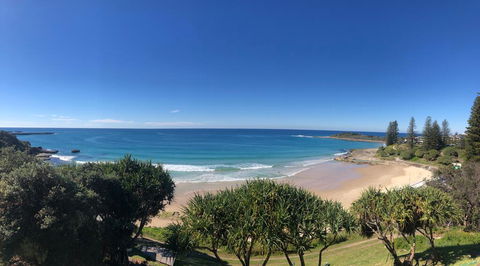 Pacific Hotel Yamba - Holiday Adelaide 1