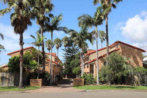 Pacific Palms Thirroul Beach NSW - Holiday Adelaide 1