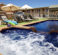 Paddlewheel Motel - Holiday Adelaide