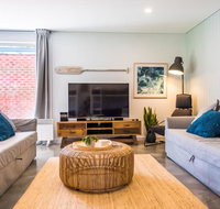 Pandanas Apartments 17B - Mollymook Beach - Holiday Adelaide