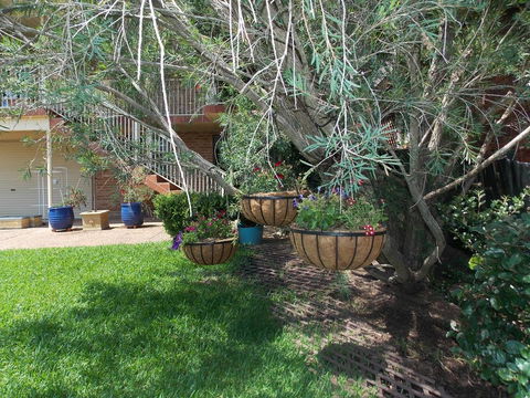 Paradise Apartment - Holiday Adelaide 0