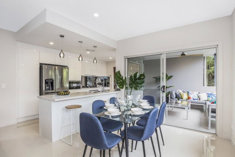 Park Avenue Luxe Townhouse Brand New Sleeps 9 - Holiday Adelaide 3