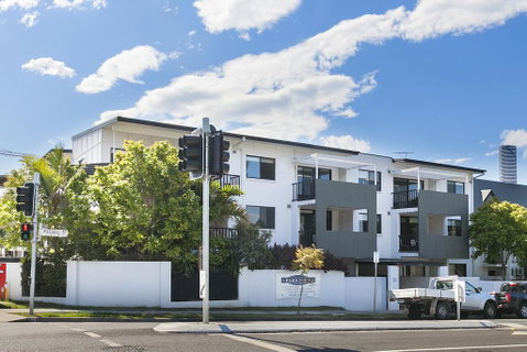 Parkview Apartments - Holiday Adelaide 3