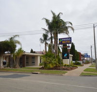 Paruna Motel - Holiday Adelaide