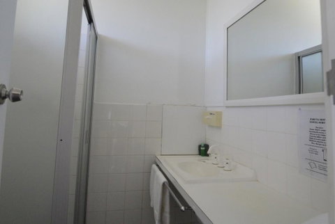 Paruna Motel - Holiday Adelaide 1