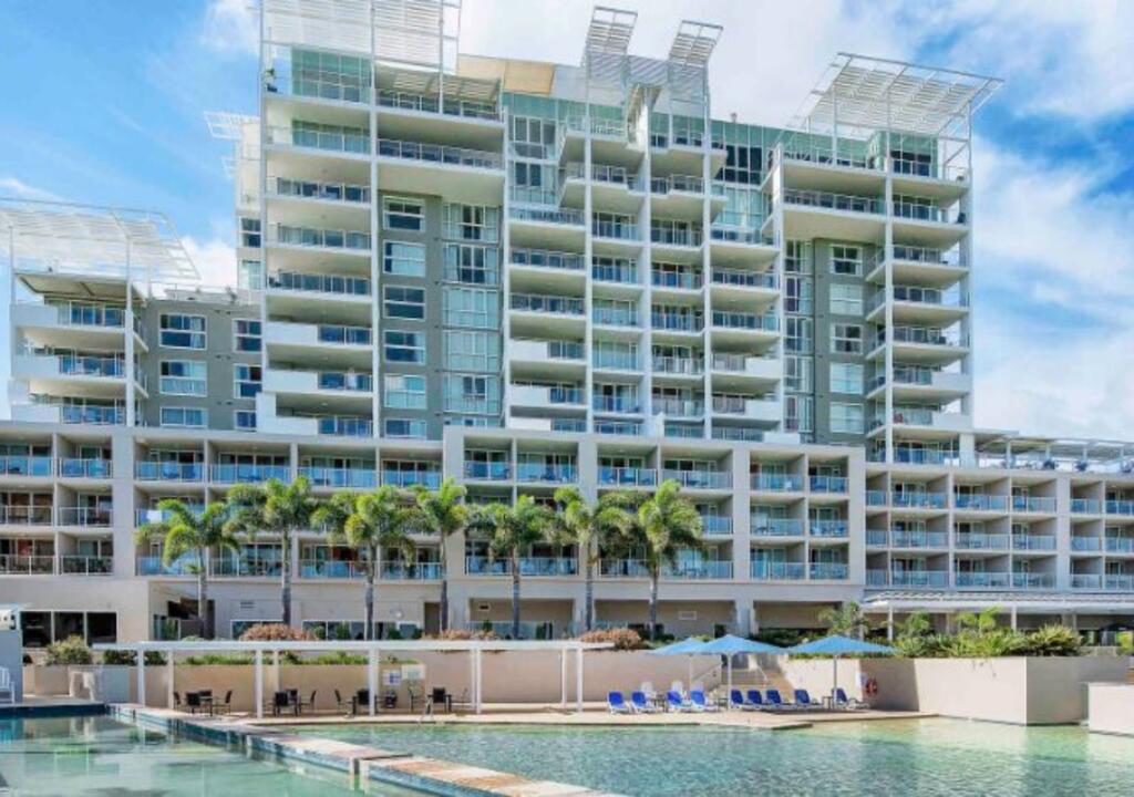 Pelican Waters QLD Holiday Adelaide