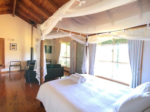 Pencil Creek Cottages - Holiday Adelaide 2