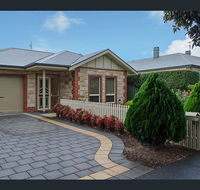 Perfect Location Central Modern Cottage - Free WiFi - Holiday Adelaide
