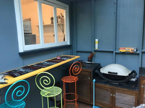 Pet Friendly Duplex In The Heart Of Palm Beach - Holiday Adelaide 2