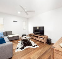 Pet Friendly new house Peregian Breeze Drive Peregian Beach - Holiday Adelaide