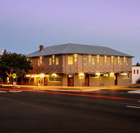 Pier Hotel - Holiday Adelaide