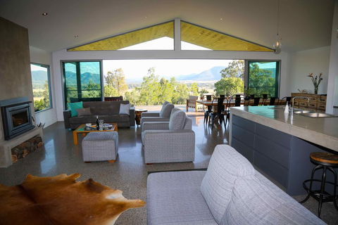 Pindara - Holiday Adelaide 2