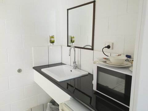 Pit Pony Hotel - Holiday Adelaide 2