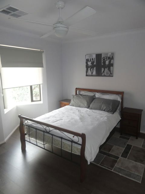Prime Location & Spacious - Holiday Adelaide 0