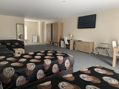 Quality Hotel Sherbourne Terrace - Holiday Adelaide 3