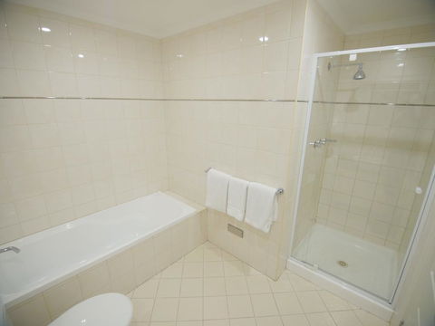 Quest Adelaide Central - Holiday Adelaide 1