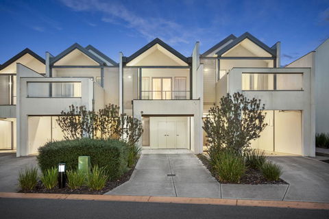 Quest Sanctuary Lakes - Holiday Adelaide 0