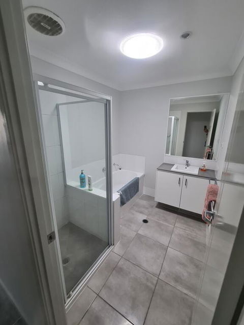 Quiet Sunny Relaxed Home Close To Theme Parks - Holiday Adelaide 2