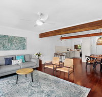 Quiet Waterfront Retreat in Family Neighbourhood - Holiday Adelaide