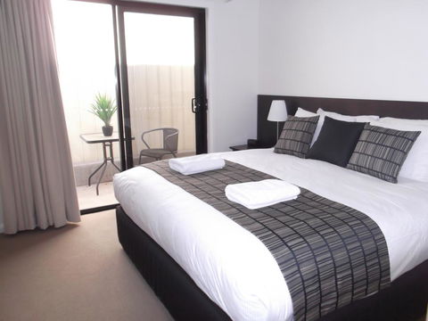 Red Earth Motel - Holiday Adelaide 2