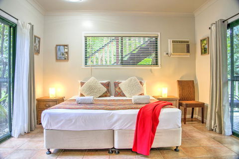 Red Mill House In Daintree - Holiday Adelaide 3