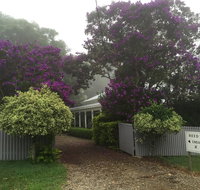 REED HOUSE at Maleny-The White Pavilion - Holiday Adelaide