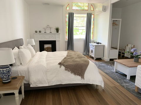 REED HOUSE At Maleny-The White Pavilion - Holiday Adelaide 2