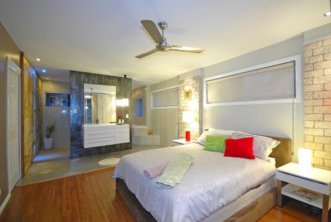 Reiki Spectacular House - Holiday Adelaide 1