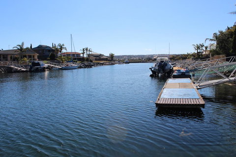 Relax At The Marina - Holiday Adelaide 3