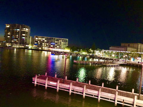 Relaxed Ocean View - Holiday Adelaide 2